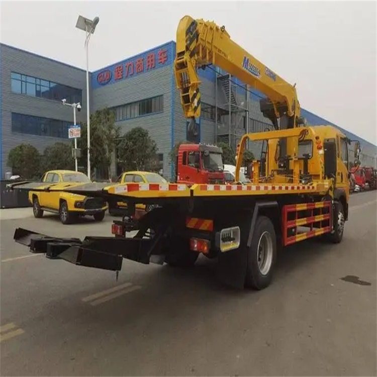 大城县附近小随车吊出租电话，轻松解决搬运烦恼